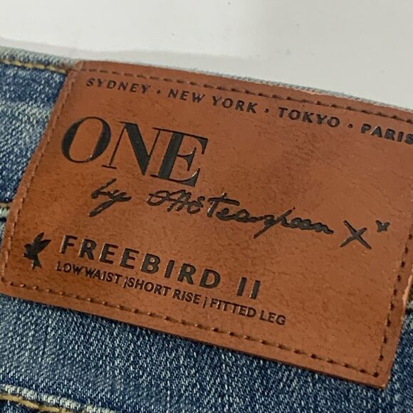 one teaspoon freebird II low waist short rise fitted leg zippered leg Size 26 - Picture 11 of 14